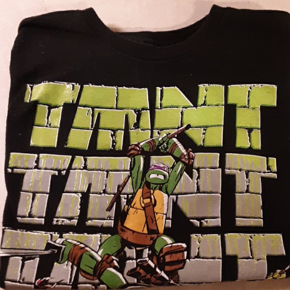 TMNT boys shirt